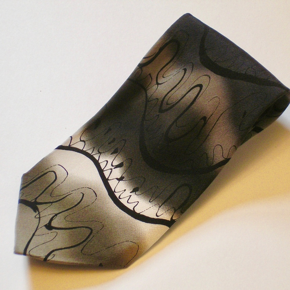 MEN'S TIE BY J GARCIA IN GREY/BLACK "THISTLE GHOST
